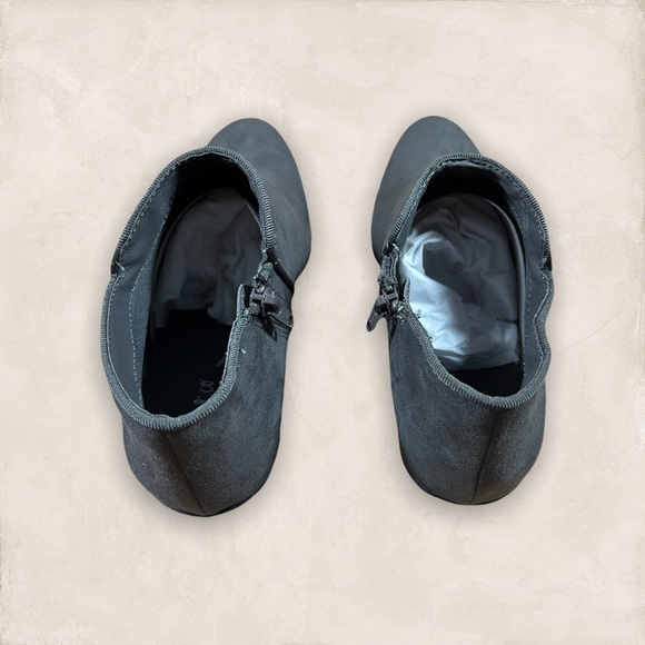 Women Style and Co. Wileyy Ankle Booties - Picture 6 of 8